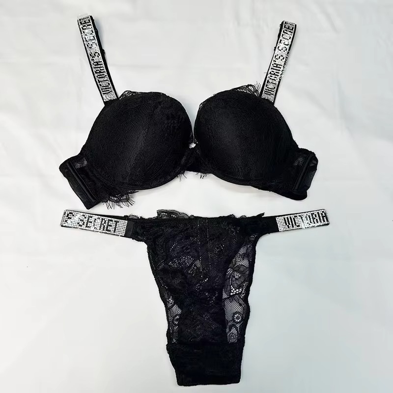 Ensemble de lingerie sexy Vict - Lace Bralette Set avis et prix
